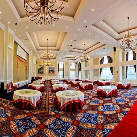 Blue Sky Hotel Yantai Dış mekan fotoğraf