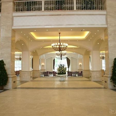 Blue Sky Hotel Yantai Dış mekan fotoğraf