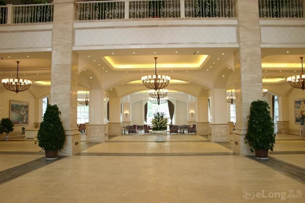 Blue Sky Hotel Yantai Dış mekan fotoğraf