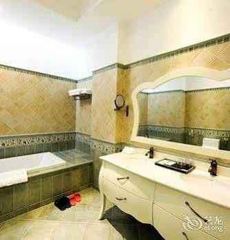 Blue Sky Hotel Yantai Dış mekan fotoğraf